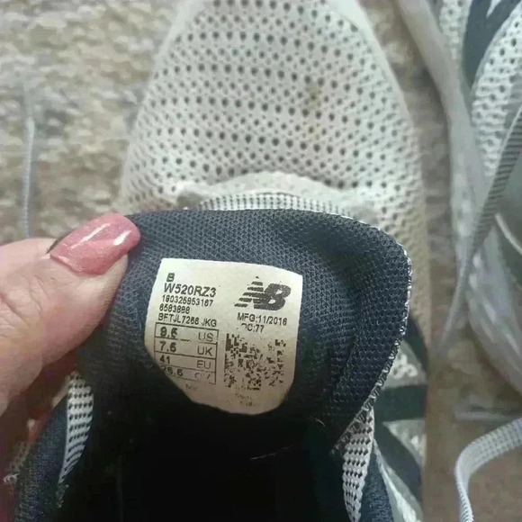 New Balance Womens Grey and Black Response 1.0 9.5 - Picture 12 of 16